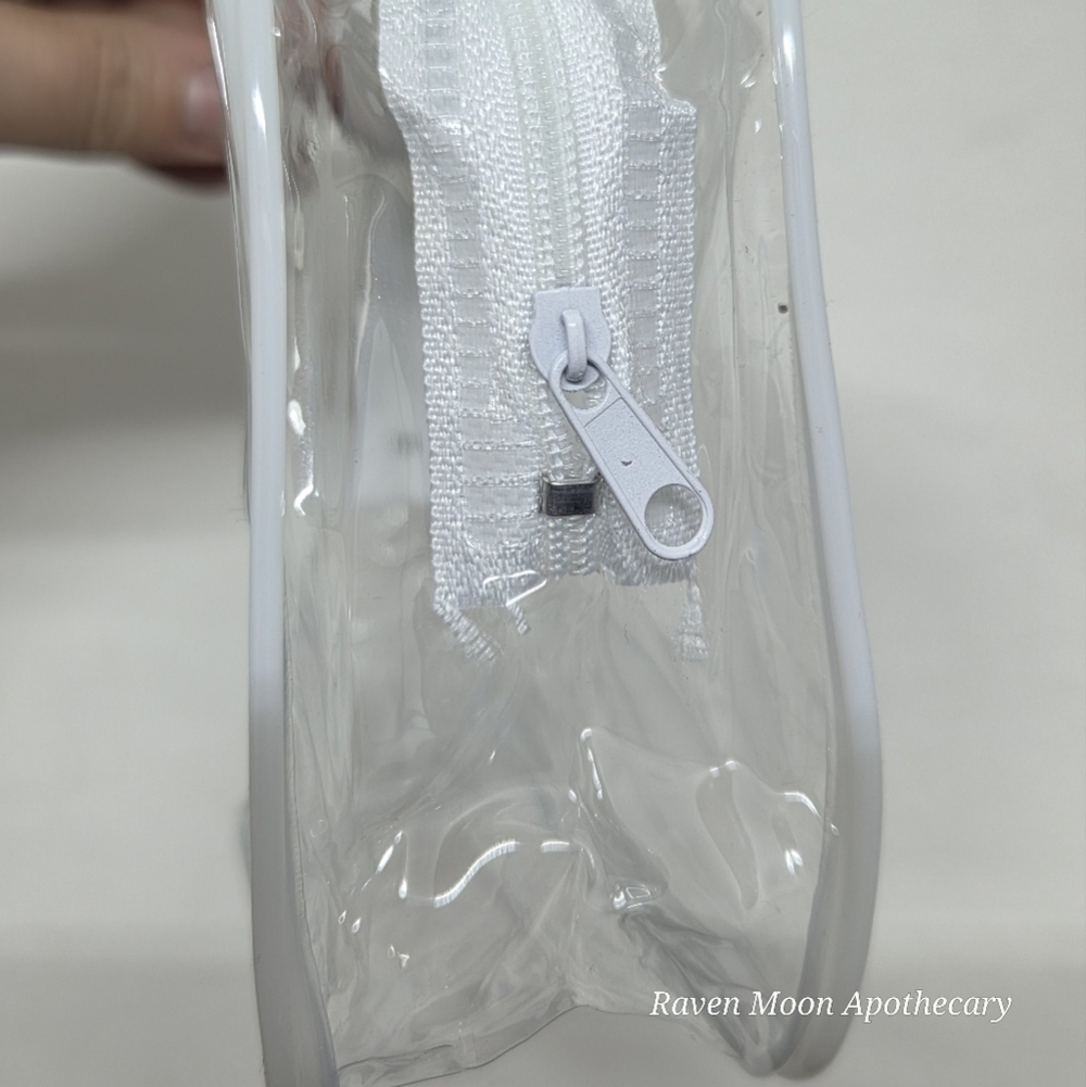 5 Pk Clear Transparent Cosmetic Bag Set - Picture 5 of 9
